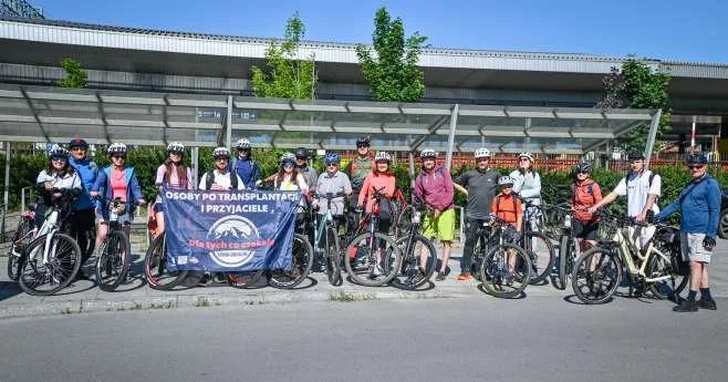 Rowerowy rajd osób po transplantacji na Jurze