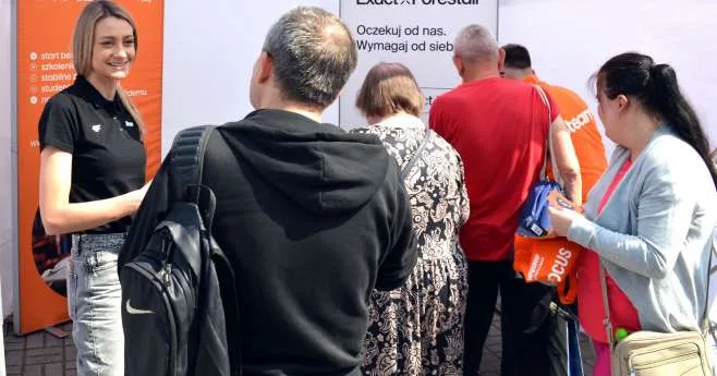 Targi Pracy w Częstochowie - Oferty i Porady dla Poszukujących Zatrudnienia