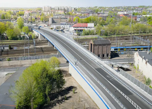Nowa przeprawa w Częstochowie - wiadukt nad torami kolejowymi oddany do użytku