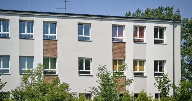 Inwestycje termomodernizacyjne w szkołach przy Olszyńskiej i Hubermana