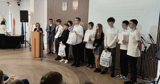Podsumowanie konkursów edukacyjnych o historii Częstochowy