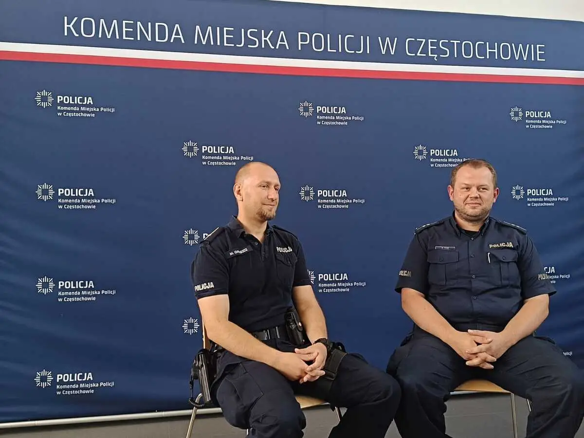 Dzielnicowi policjanci z Częstochowy pasjonują się rycerstwem