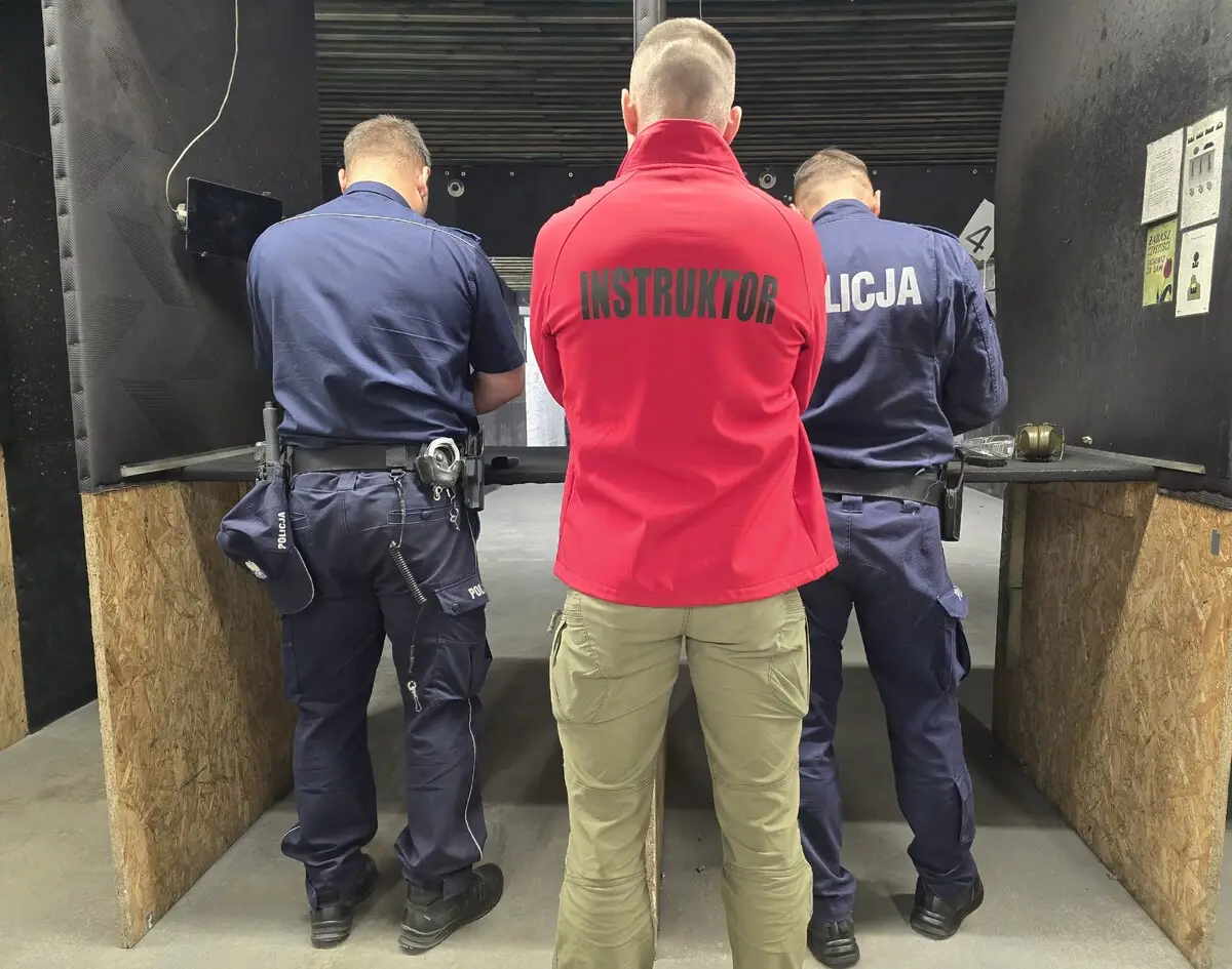 Częstochowscy policjanci poprawiali umiejętności strzeleckie